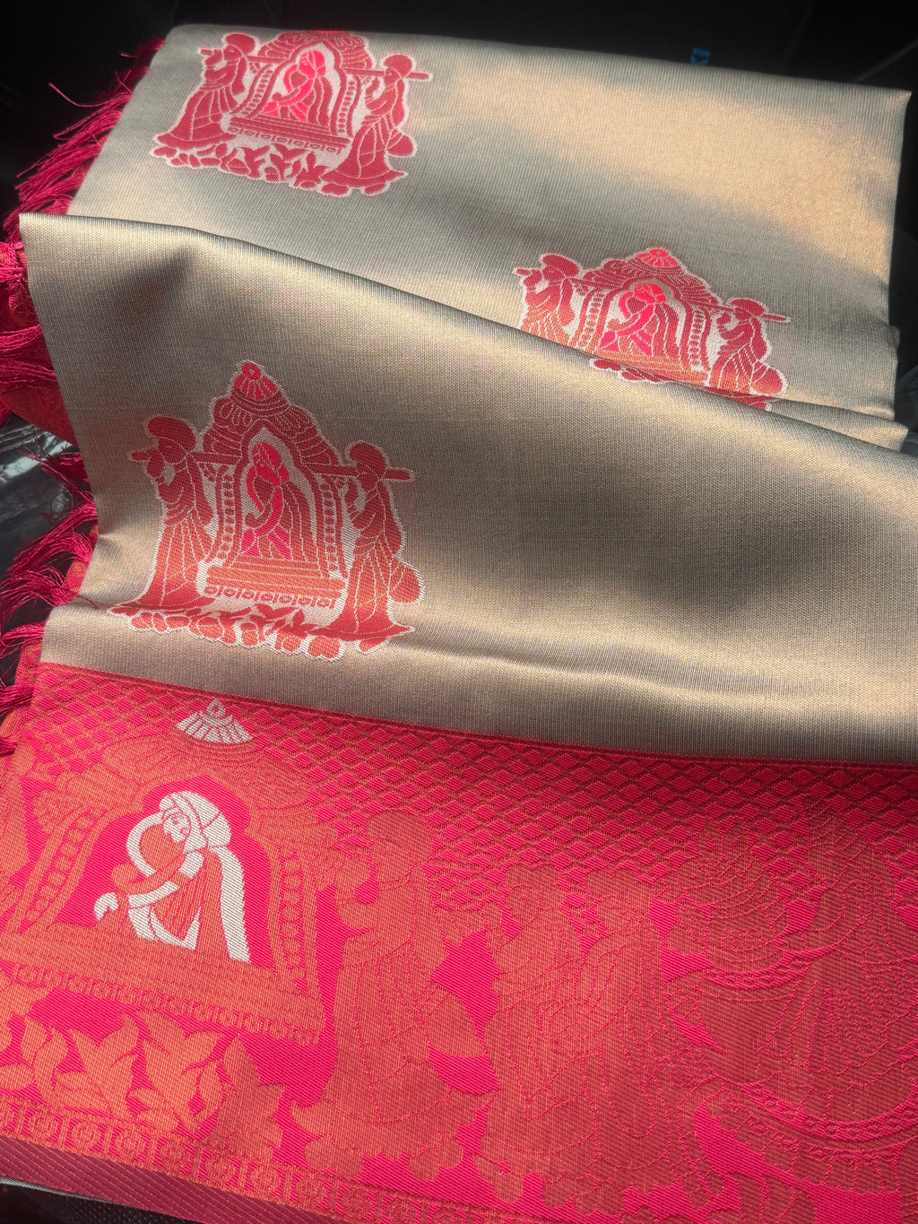 Pallakku Kubera Silk