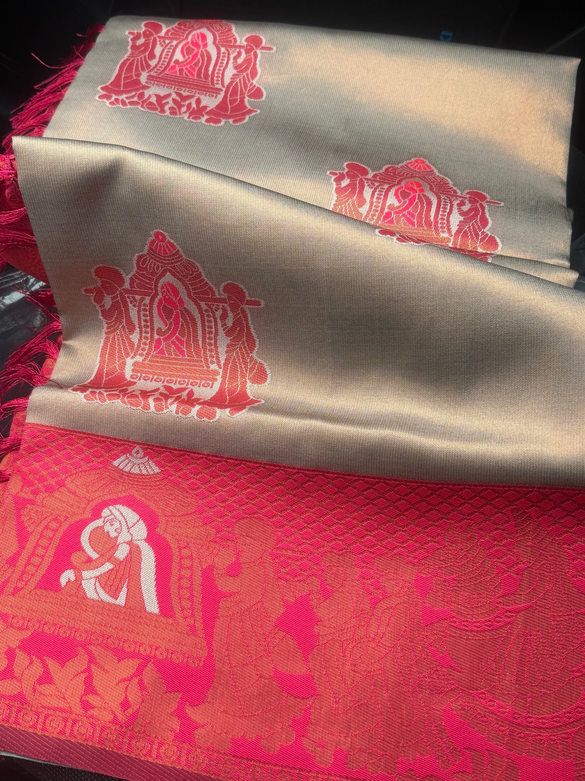 Pallakku Kubera Silk